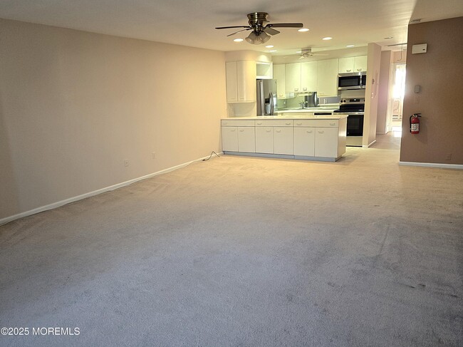 Building Photo - 100 Seaview Ave