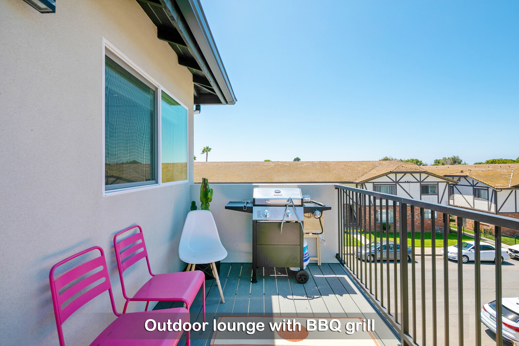The balcony offers a front-row seat to San Diego—fire up the grill, dine, and unwind. - 721 E 22nd St