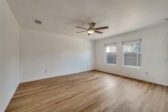 Building Photo - 4912 Pacific Wy Dr