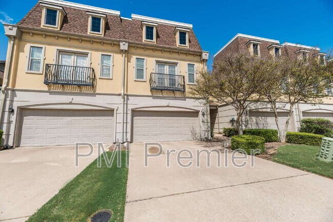 Building Photo - 321 Metropolitan Dr