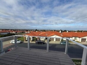 Building Photo - 6729 Clover Ct