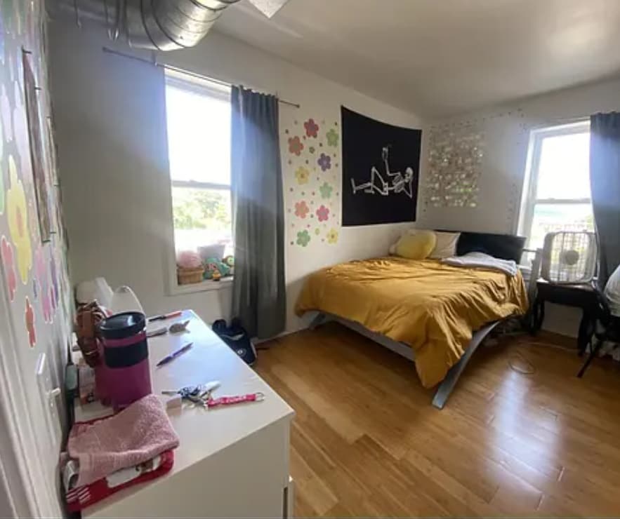 2F Bedroom - 23 E Clinton St