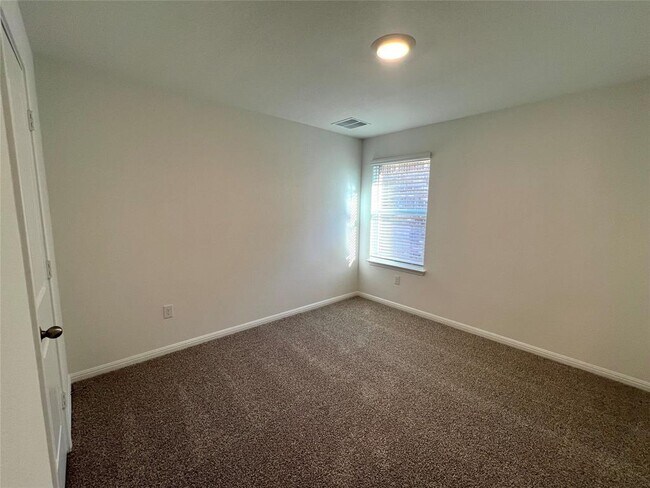 Building Photo - 2724 Indian Clover Trl
