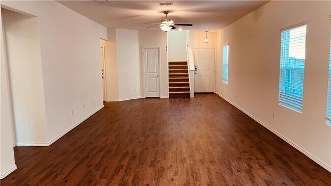 Building Photo - Orchard Ridge  4 / 3.5