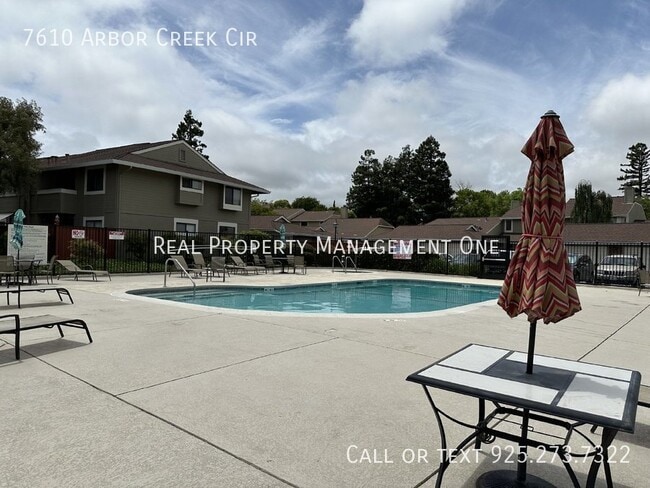 Building Photo - 7610 Arbor Creek Cir