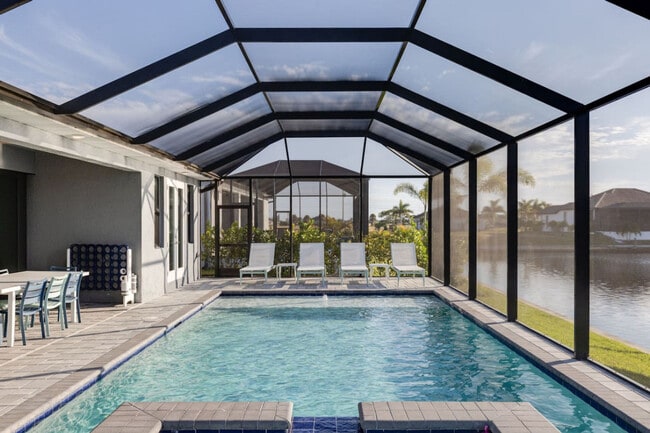 Building Photo - 1720 Burnt Store Rd N