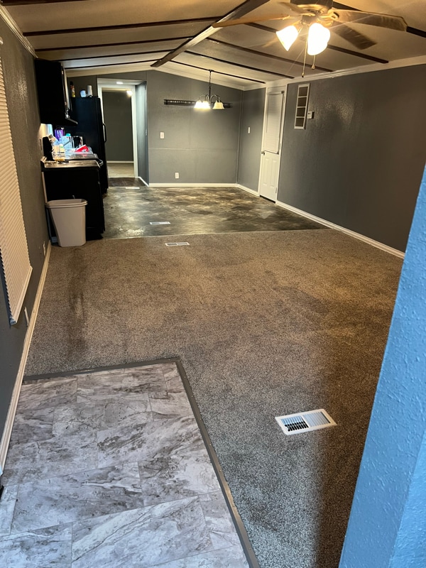 Building Photo - 102 Fentress Star