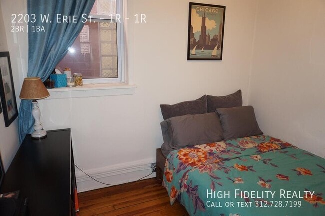 Building Photo - 2203 W Erie St