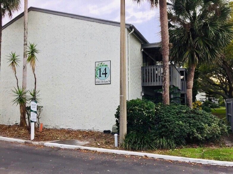 Building Photo - 11502 7th Ln N
