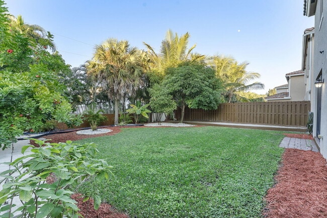 Building Photo - 3841 Aspen Leaf Dr