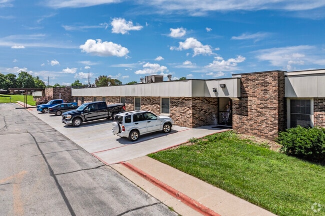 Building Photo - Maranatha Village Retirement Community