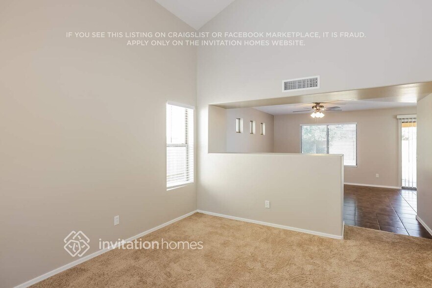 Building Photo - 1906 W Appaloosa Way