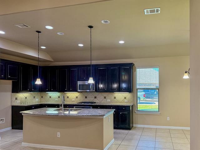 Building Photo - 288 Benwick Dr