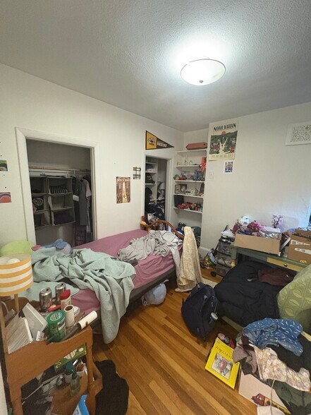 Building Photo - 35 Westland Ave