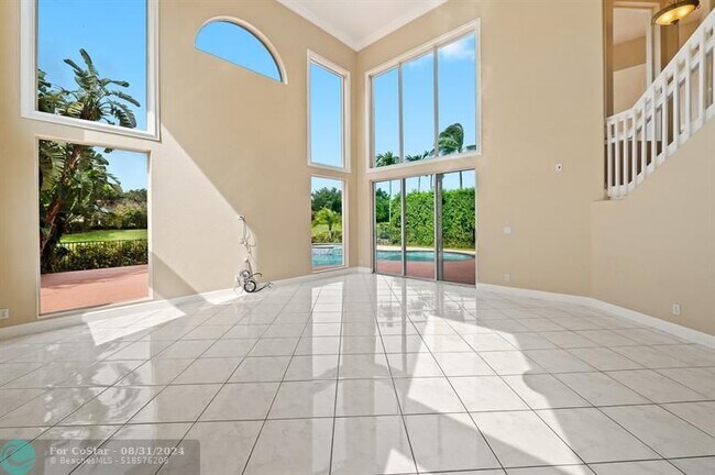Building Photo - 11515 NW 75th Manor