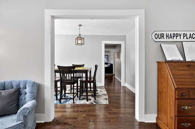 Building Photo - Historic Home