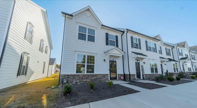 Building Photo - 130 Hamrick Rd