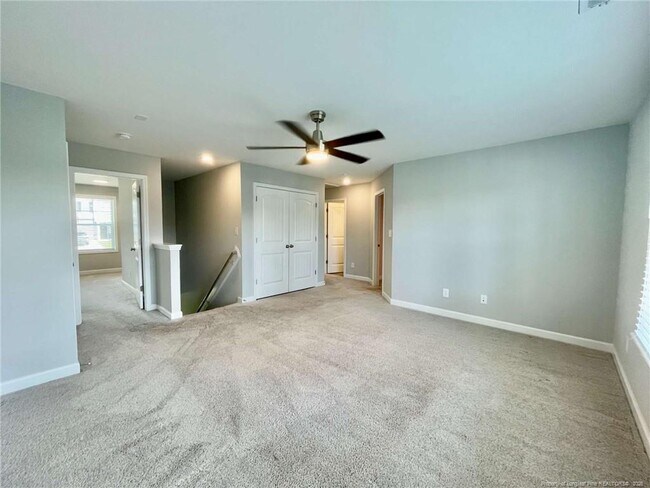 Building Photo - 356 Kensington Dr