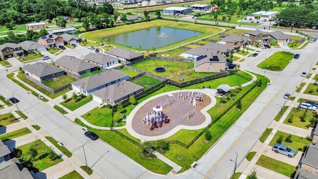 Building Photo - 18131 Mendocino Ridge Ln