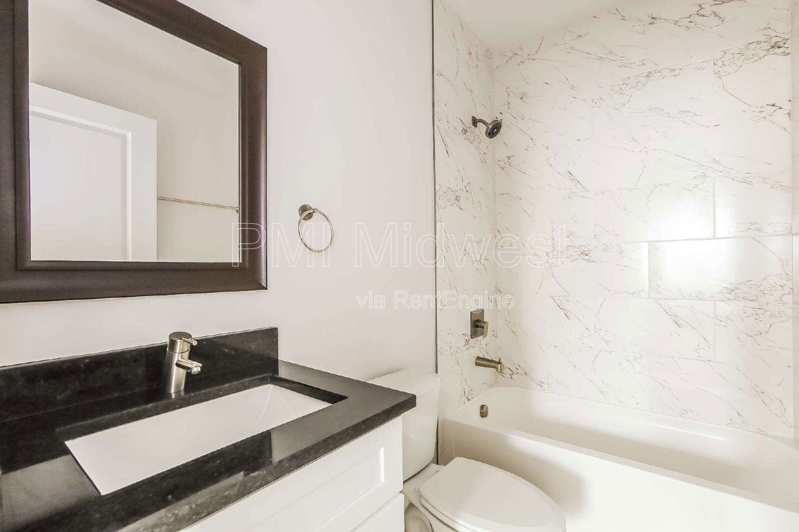 Building Photo - 2950 Winthrop Ave