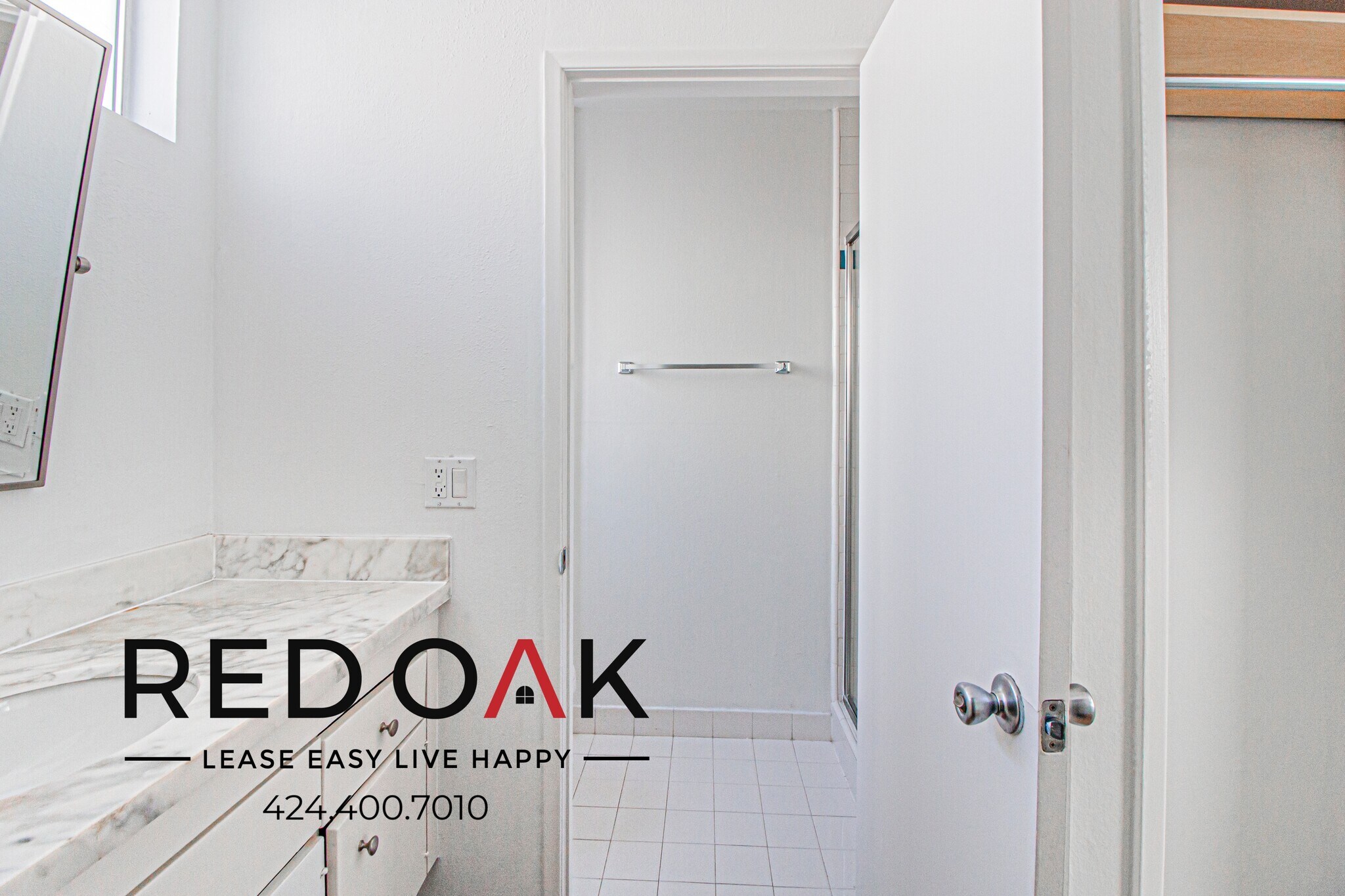 Building Photo - 1033 3rd St