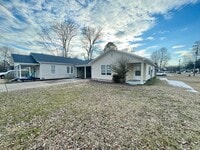 Building Photo - 1361 Davis St