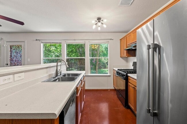 Building Photo - 4608 Acers Ln