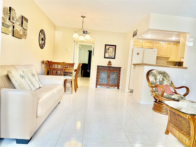 Building Photo - 42 Tilford C