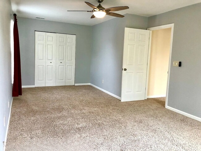 Building Photo - “Your Dream Home Awaits in the Heart of Franklin, TN"