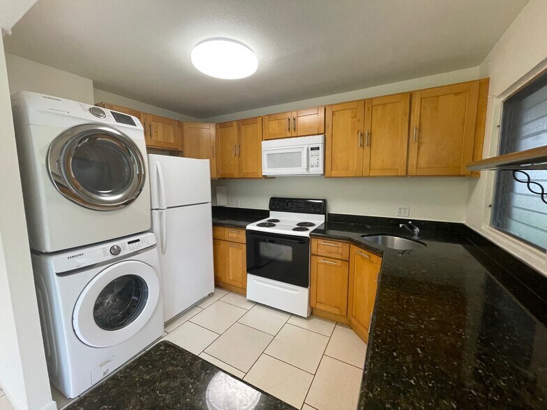 Building Photo - 47-420 Hui Iwa St