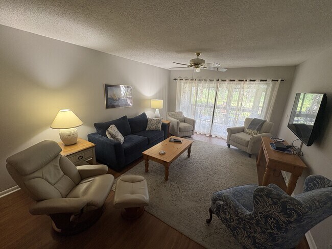 Building Photo - 772 Bird Bay Way