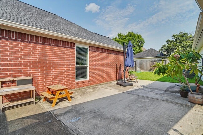 Building Photo - 4250 Noble Oak Trail