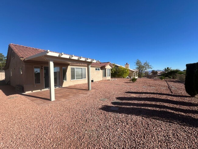 Building Photo - Charming 2-Bedroom Home in Sun City Summerlin