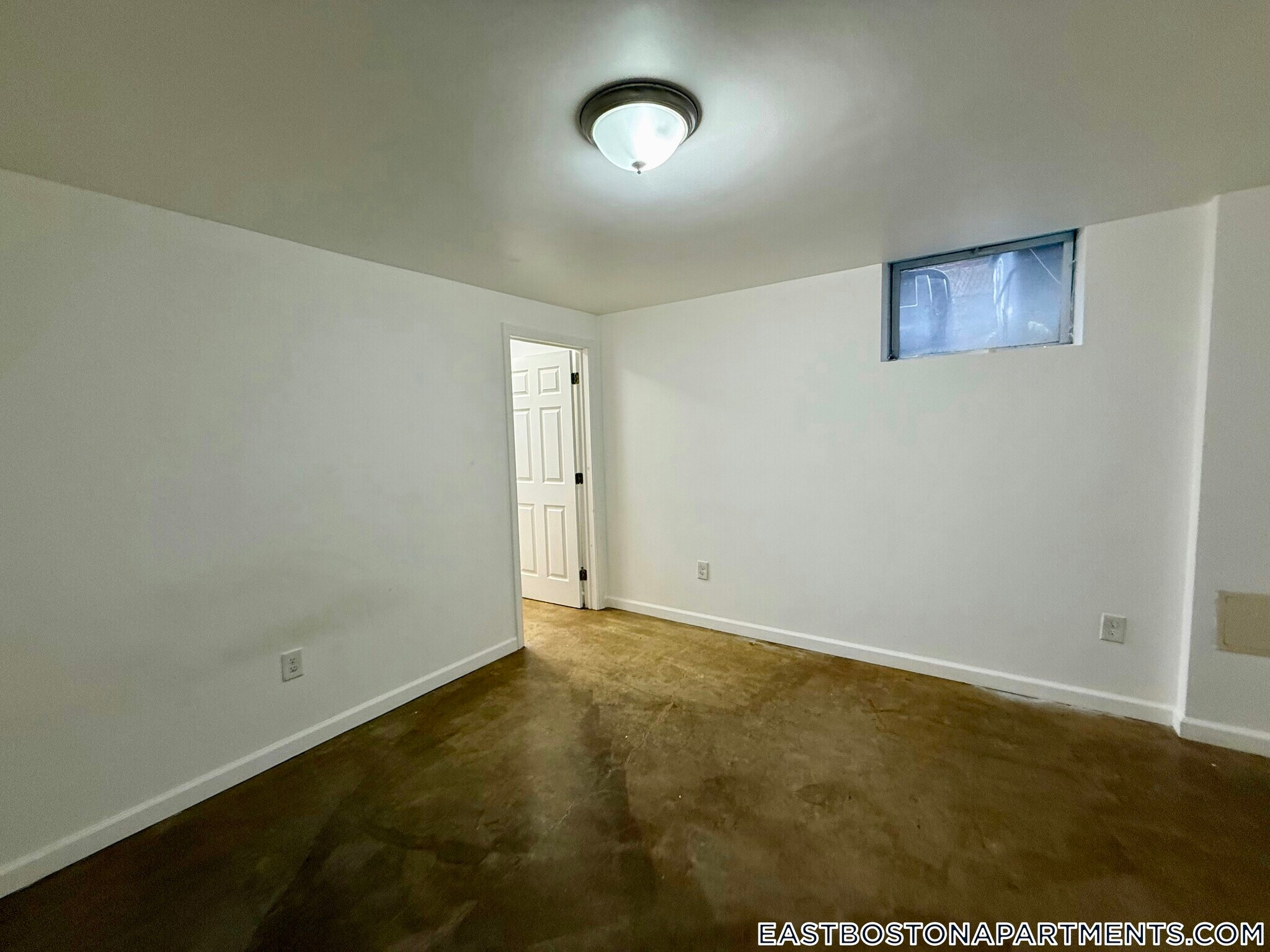 Building Photo - 72 Frankfort St