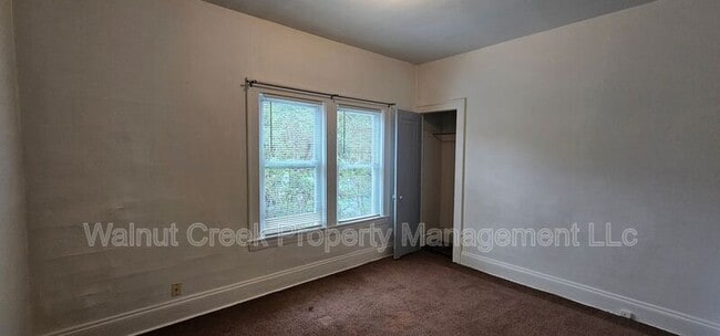 Building Photo - 3319 W 126th St