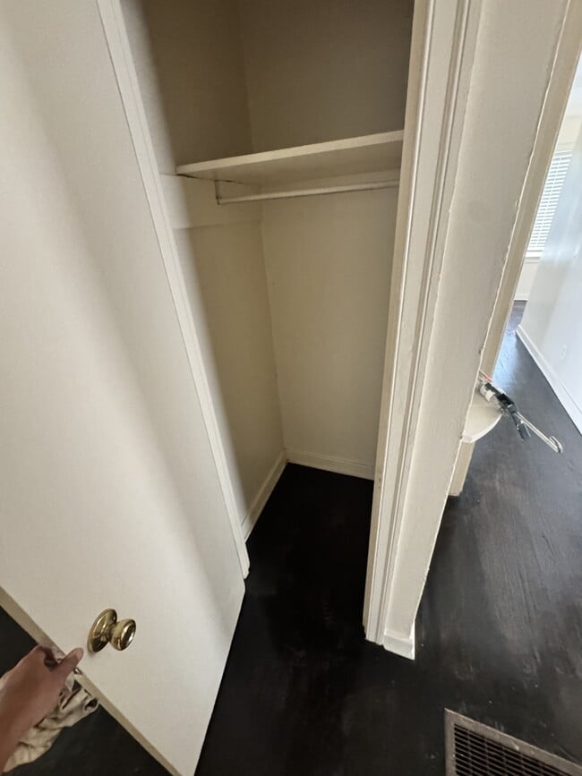 Building Photo - 3927 37th Ave N