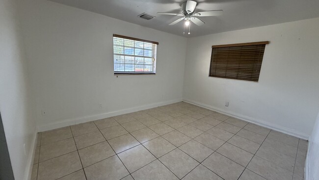 Building Photo - 16005 SW 107th Ct