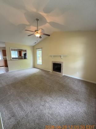 Building Photo - 1116 Pueblo Dr