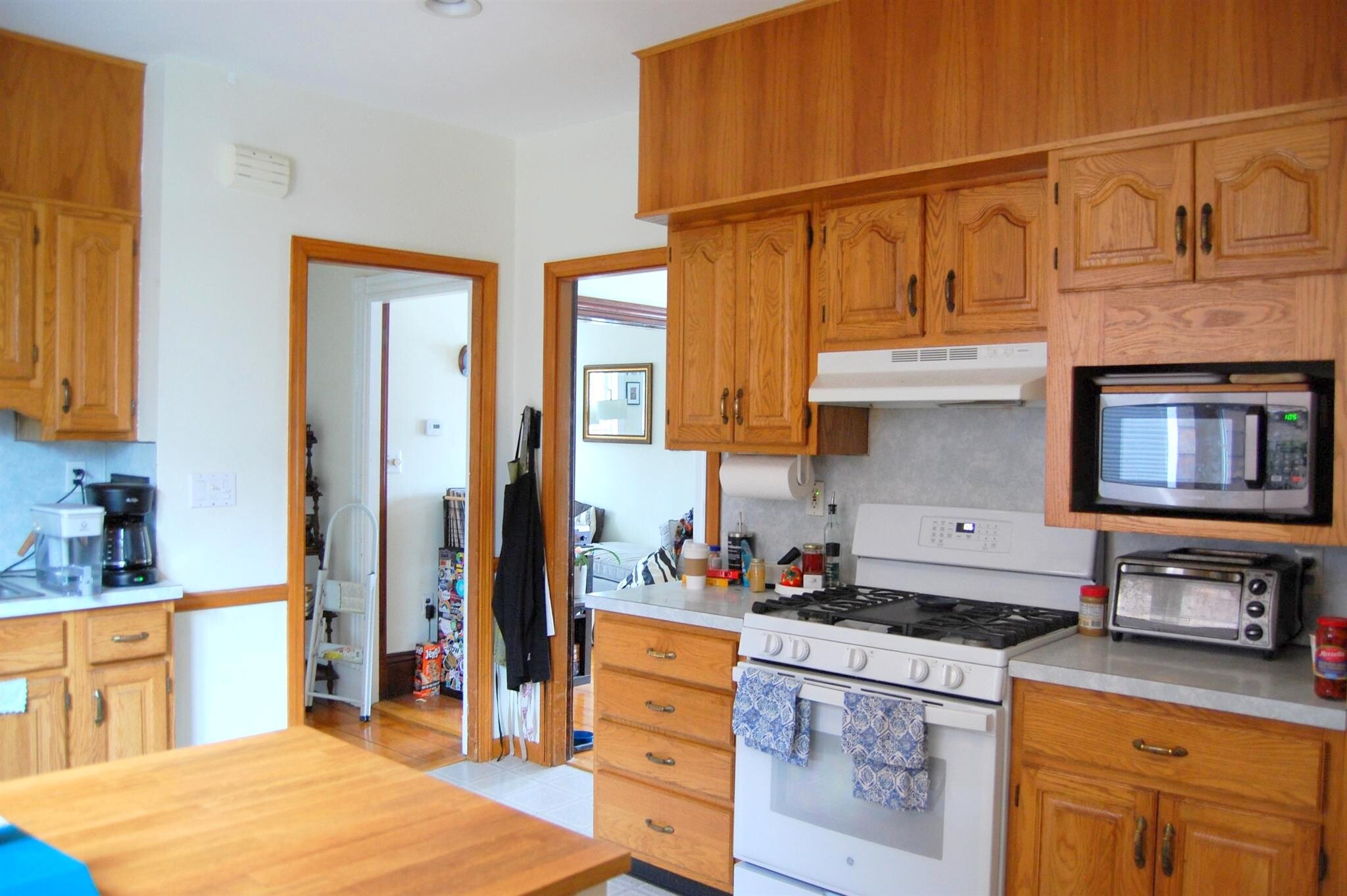 Building Photo - 14A Cottage Ave