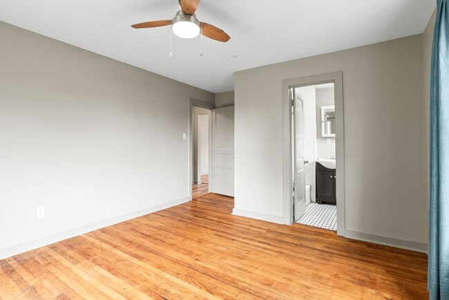 Building Photo - 1724 W 19th St