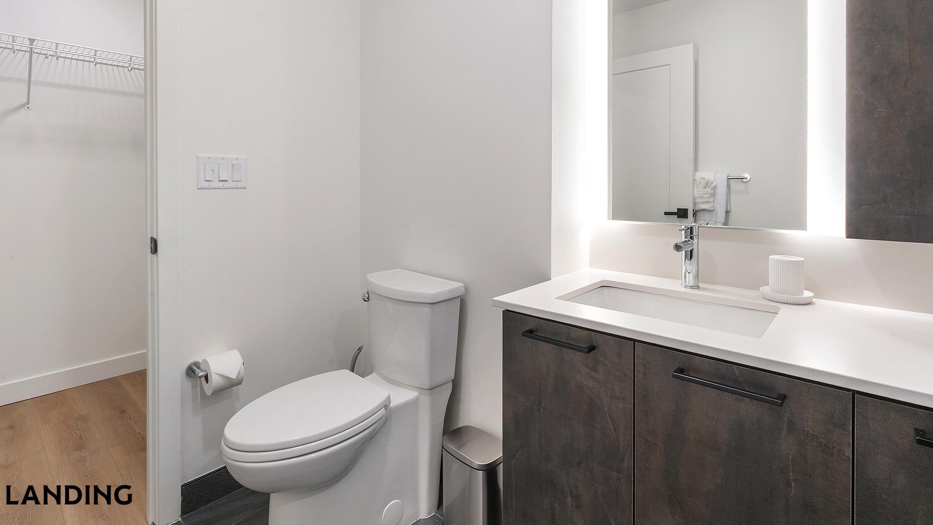 Building Photo - 632 Howard Rd SE