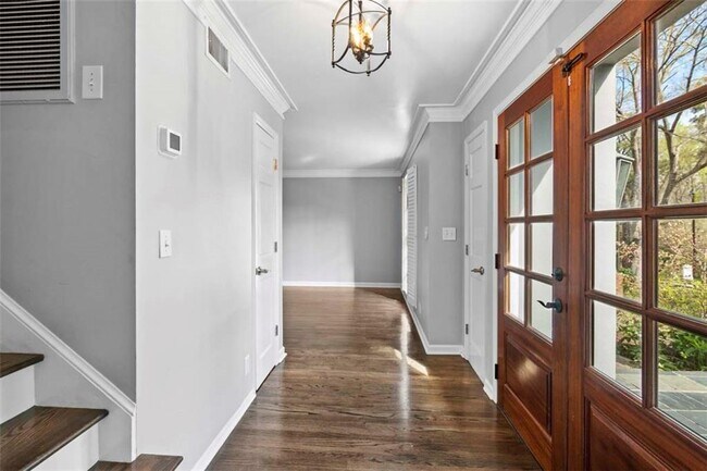 Building Photo - 1400 N Morningside Dr NE