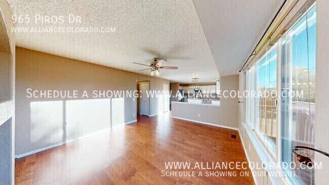 Building Photo - 965 Piros Dr