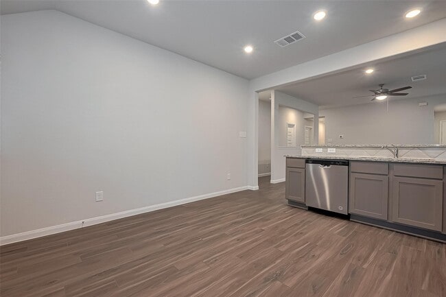 Building Photo - 13625 Goldeye Dr