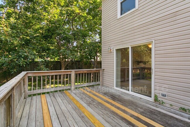 Building Photo - 59 Garrow Rd