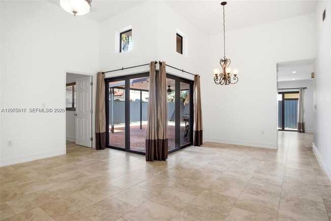 Building Photo - 561 SW 87th Ct