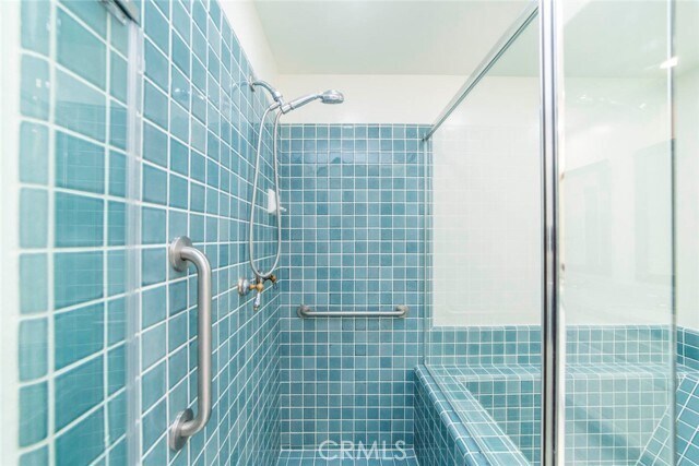 Building Photo - 20 Sirius