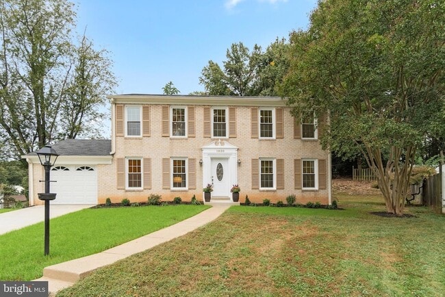 Building Photo - 1830 Clifdale Ct