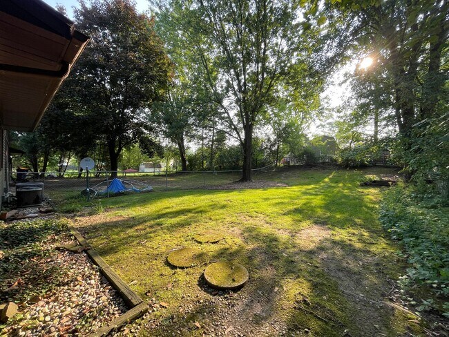 Building Photo - Curwood Avenue SE - 4218-4220