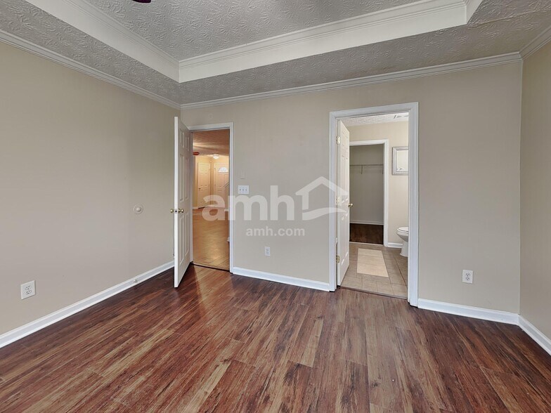 Building Photo - 125 Cobbler Cove Dr